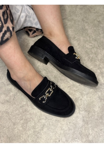 Günlük Kadın Loafer Makosen Klasik Alçak Topuklu Desenli Taban Zincirli Oval Burunlu Ayakkabı 150 Siyah - Süet
