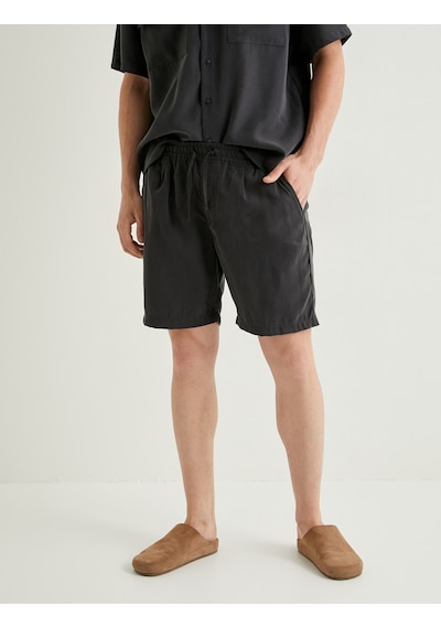 Koton Bermuda Şort Chino Beli Bağcıklı Cep Detaylı Rayon Kumaş Lacivert 4sam40068hw Lacivert Koton Bermuda Şort Chino Beli Bağcıklı Cep Detaylı Rayon Kumaş Lacivert 4sam40068hw Lacivert