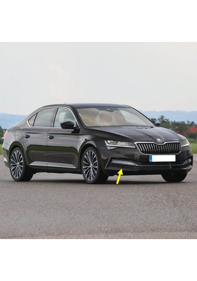 Skoda Superb 2020-2023 Sağ Sis Farı Çerçevesi Kromlu 3v0853666b