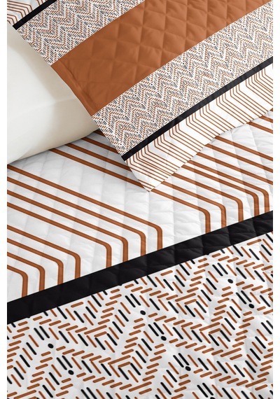 Kahverengi Geometrik Genç Odası Tek Kişilik Pike Takımı - Çizgili 160x220 Cm Kapitone Yatak Örtüsü Kumlu Ufuk Kıyısı