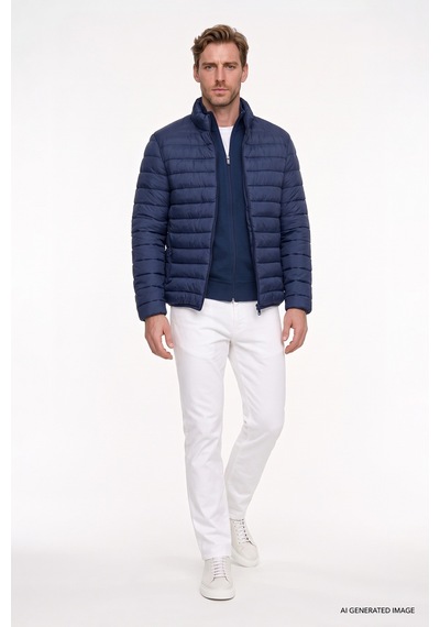 Ac&Co / Altınyıldız Classics Erkek Lacı Sıcak Tutan Elyaf Dolgulu Ultra Hafif Standart Fit Şişme Mont Lacı Lacivert Ac&Co / Altınyıldız Classics Erkek Lacı Sıcak Tutan Elyaf Dolgulu Ultra Hafif Standart Fit Şişme Mont Lacı Lacivert