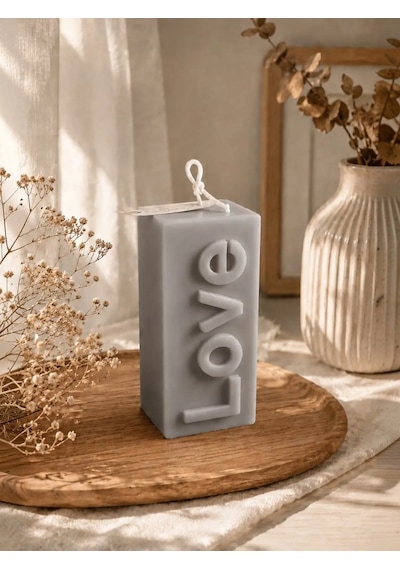 Mumelia Love Yazılı - Doğal Soya Blok Dekoratif Mum - Gri