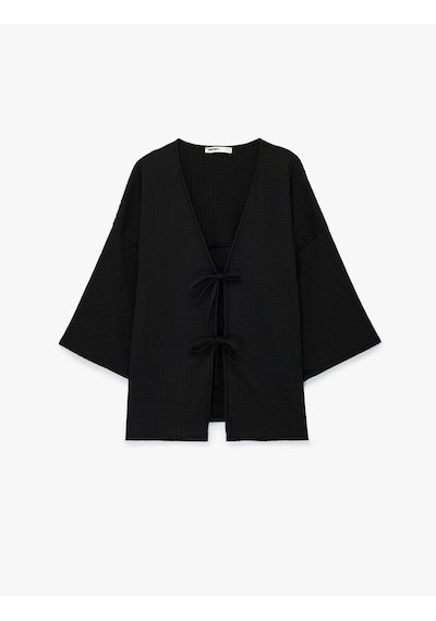 Koton Bürümcük Kumaş Geniş Uzun Kollu Bağlama Detaylı Dokulu Kimono Siyah 6sak30069ek Koton Bürümcük Kumaş Geniş Uzun Kollu Bağlama Detaylı Dokulu Kimono Siyah 6sak30069ek