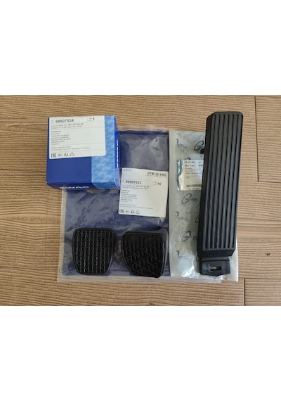 Mercedes W124 W201 Pedal Set A2012910282 A1263000504 A2012920082
