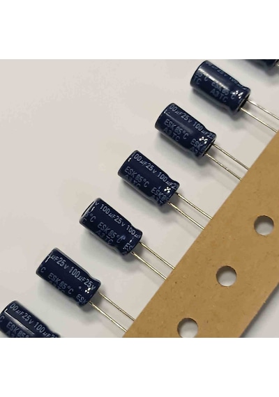Esk107m025ae3ea 100mf 25v 6x11 Elko Kondansatör 100 Adet