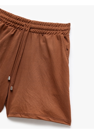Koton Regular Fit Cepli Beli Bağcıklı Normal Paça Mini Şort Kahverengi 5sak70036ek Kahve