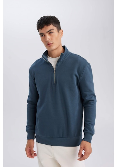 DeFacto Comfort Regular Fit Rahat Kalıp Fermuarlı Dik Yaka Basic Düz Sweatshirt X7405AZ24AUBE700 DeFacto Comfort Regular Fit Rahat Kalıp Fermuarlı Dik Yaka Basic Düz Sweatshirt X7405AZ24AUBE700