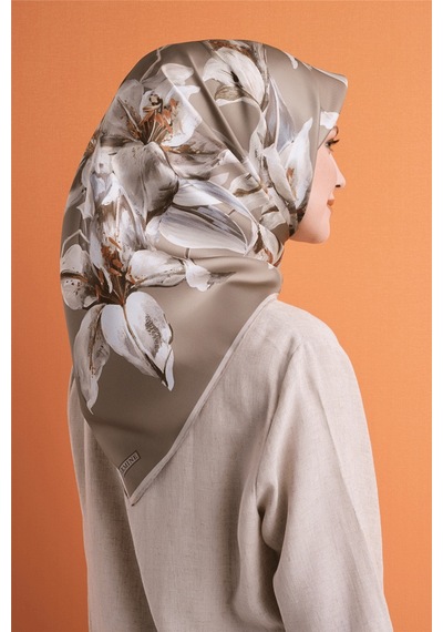 Armine İpek Eşarp 2027 Kış - 9620-55 Latte Sura