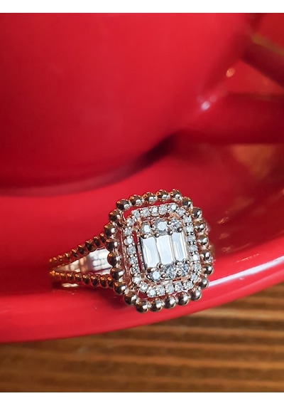 Nadias Jewellery Baget Motifli Baget Pırlanta Yüzük