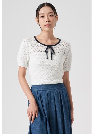 De Pose Ajurlu Yuvarlak Yaka Yazlık Fiyonk Kurdele Detaylı Siyah Beyaz Basic T-shirt