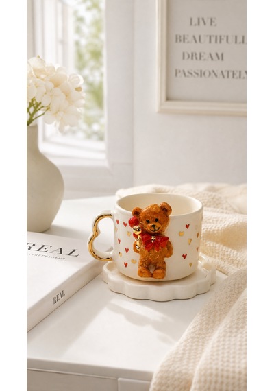 Sevimli Ayıcık Kalpli El Yapımı Seramik Fincan 24k Altın Detaylı Çok Renkli