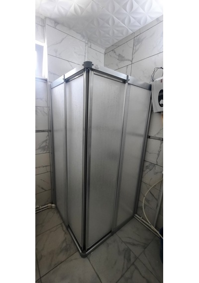 Girayduşakabin 120x120 Parlak Profil Mika Köşe Girişli Kabin Gümüş