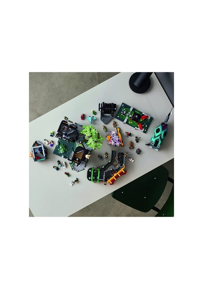 Ninjago Ninjago City Bahçeleri 71741