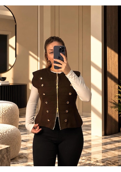 Elora Atelier Pankou Çin Düğme Detaylı Kahverengi Triko Yelek