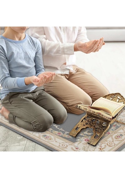 Ravabi Rug Araç İçi Ve İşyeri İçin Deri Tabanlı Namazlık, Çantalı Hediyelik Seyahat Seccadesi 70x110cm 21231019