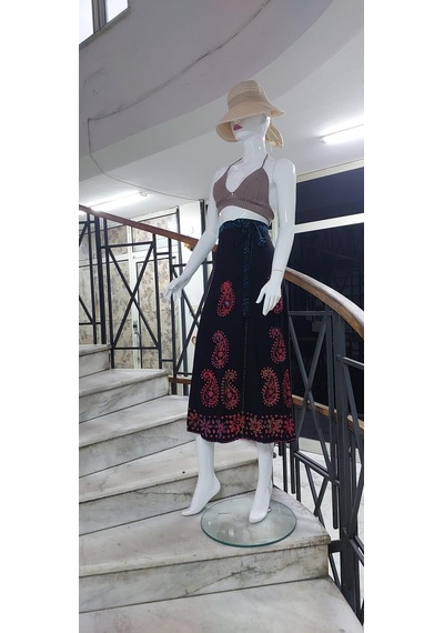 Bohem Stil Hint Batik Çiçek Desenli Ve İşlemeli Uzun Hint Anvelop Etek Görsel Çok Renkli