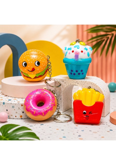 4 Adet Mini Fast Food Sukuşi Set Yumuşak Duyusal Oyuncak Hamburger Patates Donolt Cupcake Anahtarlık