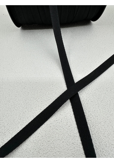1 Cm Polyester Balıksırtı Şerit-5 Metre-siyah