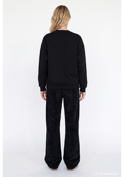 Quzu Dantel Detaylı Sweatshirt Siyah