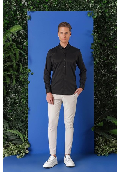 Efor Slim Fit Düğmeli Yaka Pamuklu Klasik Siyah Gömlek Gk 714 Siyah