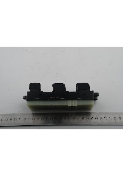 Nissan Navara 2007-2014 Çerçevesiz Sol Cam Açma Düğmesi 25401eb30b