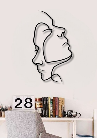 Yüzler Minimalist Çizgisel Metal Duvar Dekoru