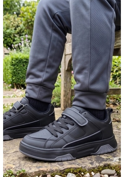 In Step Urban Ranger: Şehir-okul Kaşifi Cırtlı Siyah Unısex Sneaker