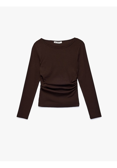 Koton Pamuklu Slim Fit Uzun Kollu Yuvarlak Kayık Yaka Tişört Kahverengi 6sal10226ık Kahve