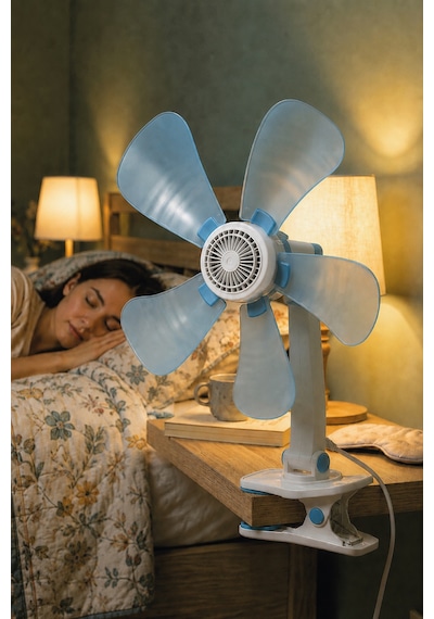 Waldern Taşınabilir, Sessiz Akrobat - Klipsli Fan - Masa Üstü Mavi Vantilatör - 32 Cm & 180 Eğim