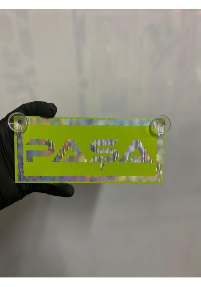 Yeşil Renk Üzeri Hologram Renk Paşa Yazılı Vantuzlu Cam Süsü
