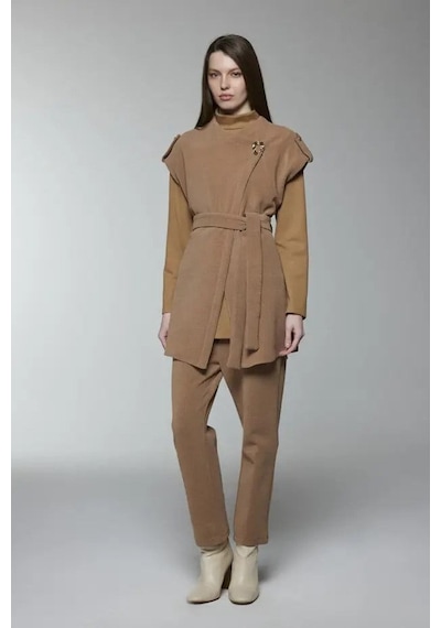 Zühre Broş Detaylı Kuşaklı Kombin Takım 1176 Camel