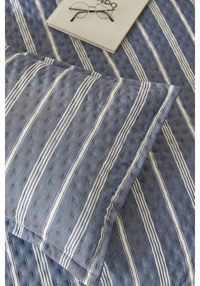 Ocean Home Textile Pamuklu Kapitoneli Lacivert Renk Çizgi Desen Çift Kişilik Yatak Örtüsü Seti 1 Adet 250 X 230 / 2 Adet 50 X 70 Cm