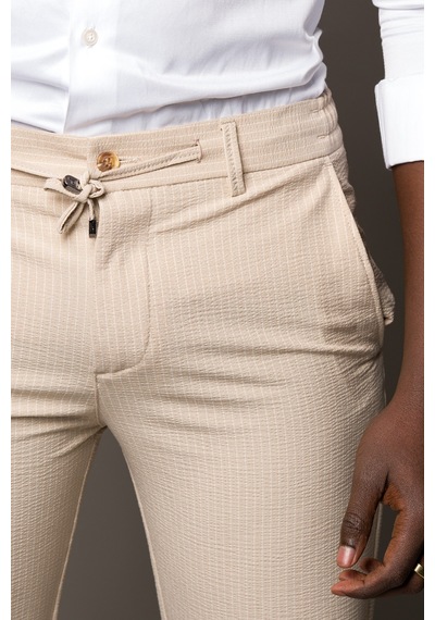 Perpant Slimfit İnce Çizgili Beli İplikli Ve Lastikli Likralı Yazlık Jogger Pantolon Krem