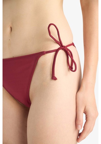 DeFacto Regular Fit Bikini Altı-Fall in Love T3670AZ25SMBR285