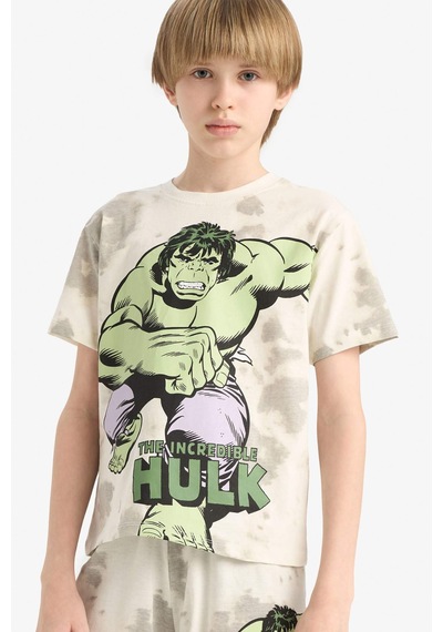 DeFacto Erkek Çocuk Marvel Comics Pijama Takımı Kısa Kollu Üst Beli Lastikli Şort E0344A825SMER188