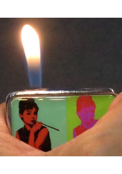 Ofluogluticaret Audrey Hepburn-Zenit Marka Manyotolu Ve Gazlı Çakmak 549517711