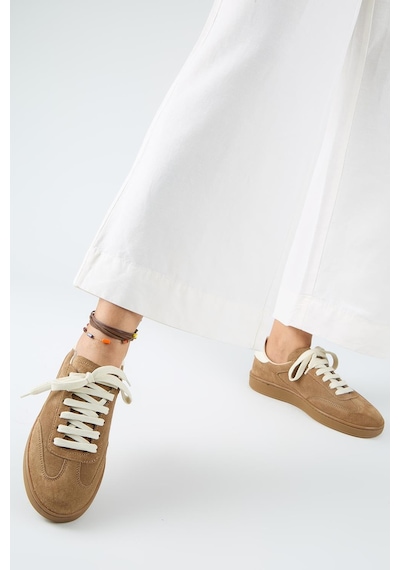Manijero Krahe Barbella 2 Kadın Hakiki Deri Üç Ayrı Alternatif Bağcıklı Kum-ekru Sneakers Manijero Krahe Barbella 2 Kadın Hakiki Deri Üç Ayrı Alternatif Bağcıklı Kum-ekru Sneakers