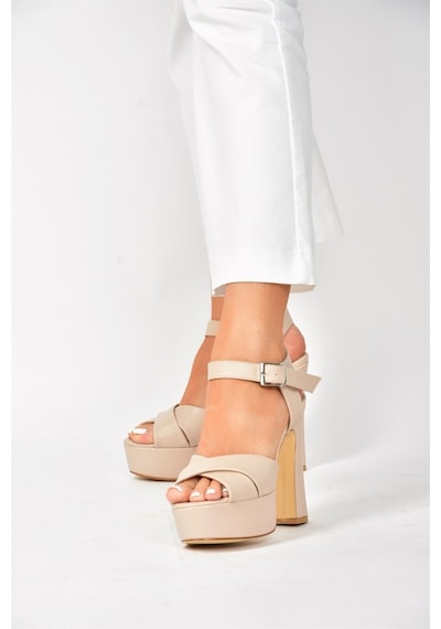 Fox Shoes Ten Platform Topuklu Kadın Ayakkabı M348202409 Ten Rengi