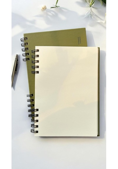 Spiralli 80 Yaprak Çizgisiz A5 Defter, Not Defteri, Okul Defteri, 4 Farklı Renk Seçeneği 03 Olive Green Çok Renkli