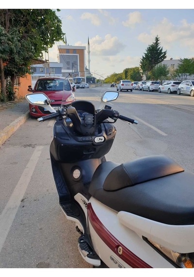 Motocam Sym Gts Evo 250 Ön Cam 2006-2015 Model 63cm Şeffaf Renkli 4mm 10cm Daha Uzun