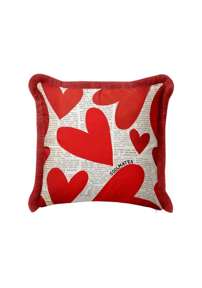 Romantik Kalp Motifli Saçaklı Yastık Kılıfı - Aşk Temalı Kırmızı Krem Bordo Püsküllü Kırlent Kılıfı Uzak Esinti Saten Romantik Kalp Motifli Saçaklı Yastık Kılıfı - Aşk Temalı Kırmızı Krem Bordo Püsküllü Kırlent Kılıfı Uzak Esinti Saten