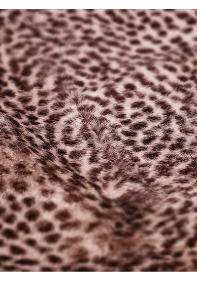 Naturel Leopar: Hakiki Hayvan Derisi Aksesuarıyla Evinizdeki