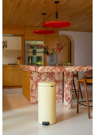 Brabantia Newıcon Mellow Yellow Pedallı Çöp Kutusu 30lt Sarı