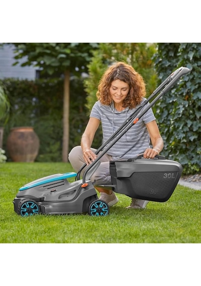 Gardena 14632-20 Akülü Çim Biçme Makinesi Powermax 32/18v P4a Set