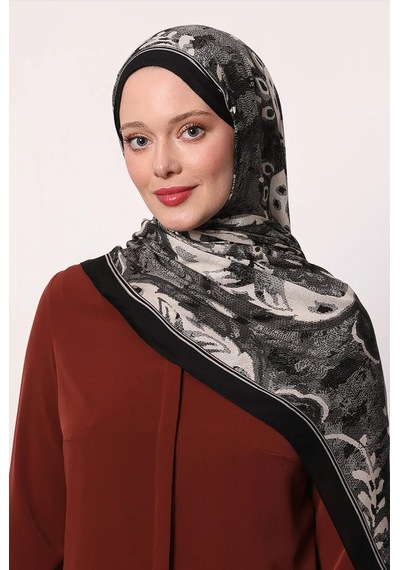 Luvensara Desenli Şal Siyah Çok Renkli 26815385