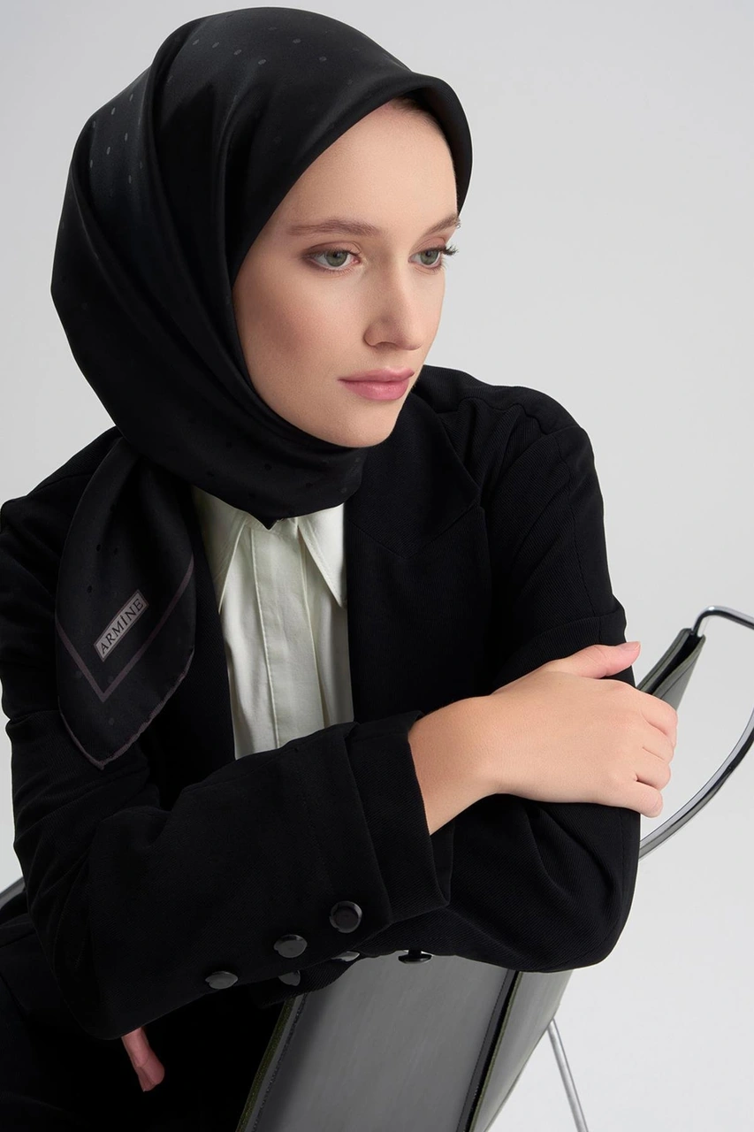 Armine Jakarlı İpek Eşarp Puantiyeli 21ka8668 2 20 Siyah