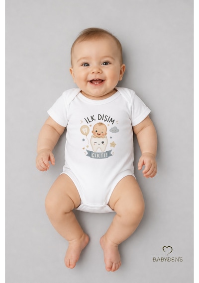 Babyden's İlk Dişim Çıktı Baskılı Kısa Kol Bebek Body %100 Pamuk Unisex Diş Buğdayı Konsept Çıtçıtlı Zıbın Beyaz