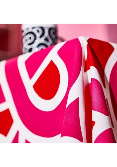 Ikea Sötrönn Masa Örtüsü 145 X 240 Cm Beyaz - Pembe - Kırmızı Çok Renkli