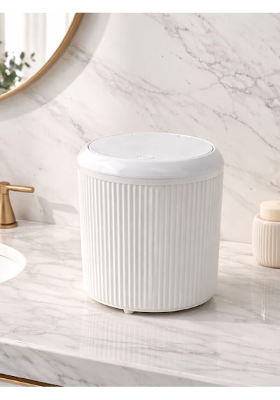 Modern Çizgili Tasarımlı Click Kapaklı Şık Ve Kompakt Banyo Çöp Kovası Beyaz