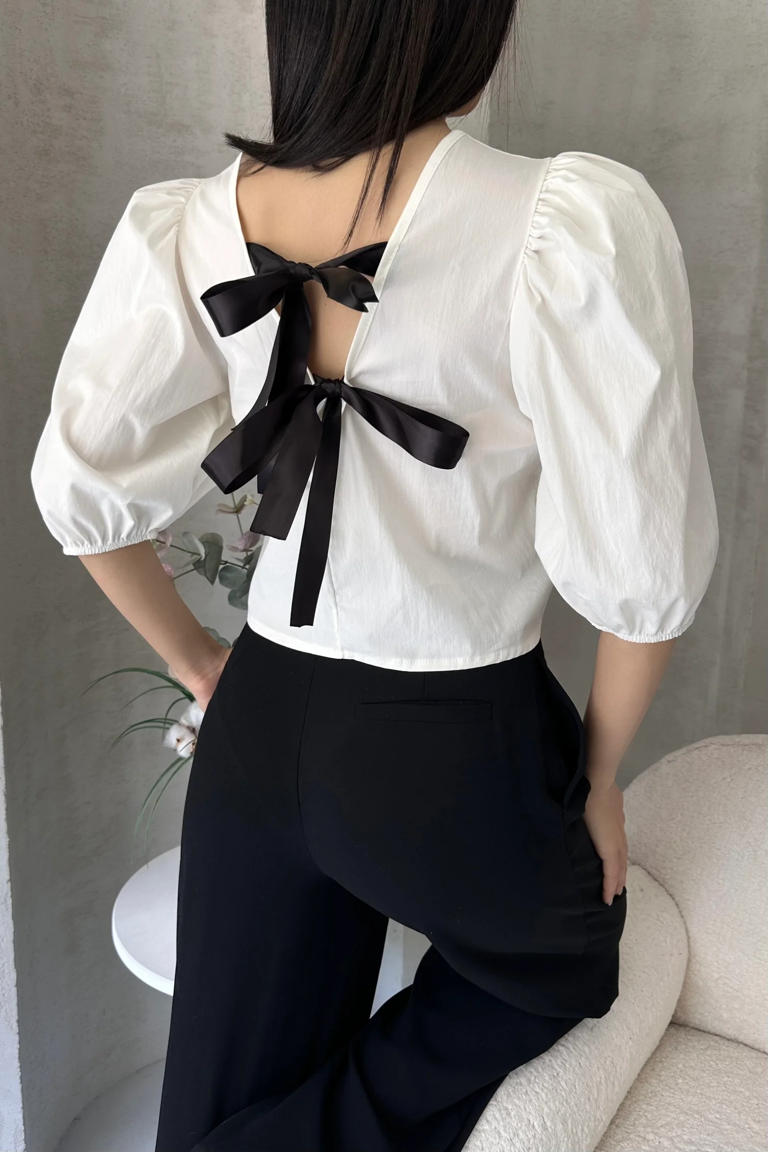 Nido Karpuz Kol Sırtı Fiyonk Detaylı Poplin Bluz Beyaz